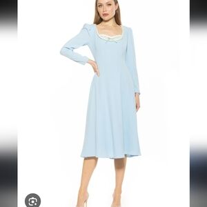 Elegant Light Blue Long Sleeve Dress